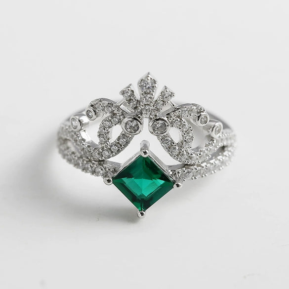 Wholesale Cultured Emerald And Diamond Set Crownshaped S925 Silver Ring For Women