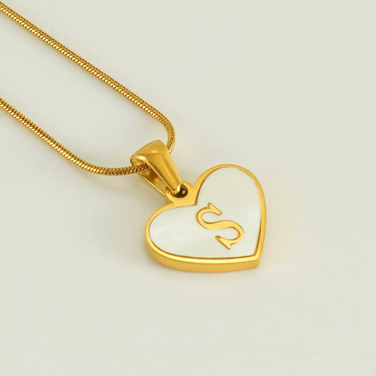 304 Stainless Steel 18K Gold Plated Cute Polishing Plating Inlay Heart Shape Shell Pendant Necklace