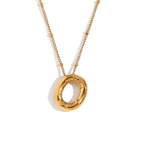 Wholesale Cute Popular Necklace For Women Stainless Steel 18K Gold Plated Letter Pendant With Electroplating