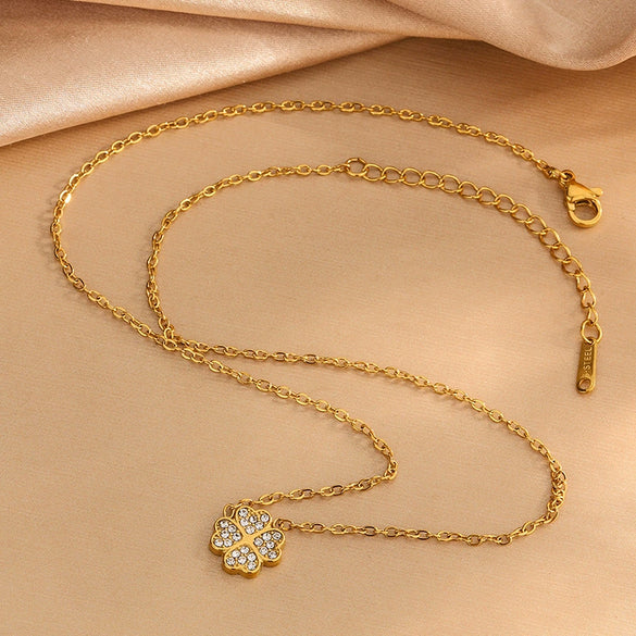 Wholesale Diamond Encrusted Four Leaf Clover Stainless Steel Necklace Bracelet Earring Set With Electroplating For Women