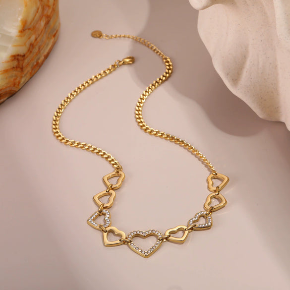 Wholesale Diamondencrusted Geometric Heartshaped 18K Gold Plated Stainless Steel Necklace For Women