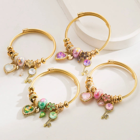 Wholesale Diamondencrusted Heart Pattern Alloy Love Key Bracelet Fashion Adjustable Unisex Bracelet