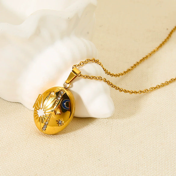 Wholesale Diamondencrusted Star And Geometric Magnetic Photo Box Pendant Stainless Steel 18K Gold Plated Necklace For Women