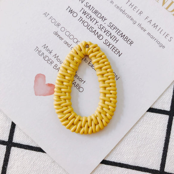 Wholesale Diy Jewelry Accessories Plastic Resin Hollow Water Drop Shape Earrings