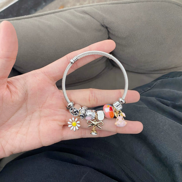 Wholesale Diy Stainless Steel Electroplated Daisy Rabbit Pendant Bracelet For Women