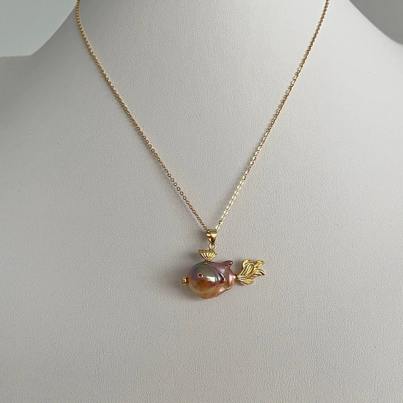 Wholesale Dopamine Clownfish Necklace Copper Natural Specialshaped Baroque Pearl Zircon Electroplating Animal Zodiac Style