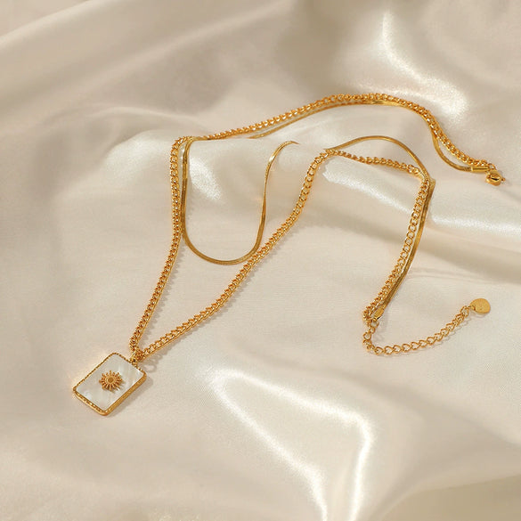 Wholesale Doublelayer Geometric Square Shell Necklace For Women Stainless Steel And Titanium Steel Electroplated Design