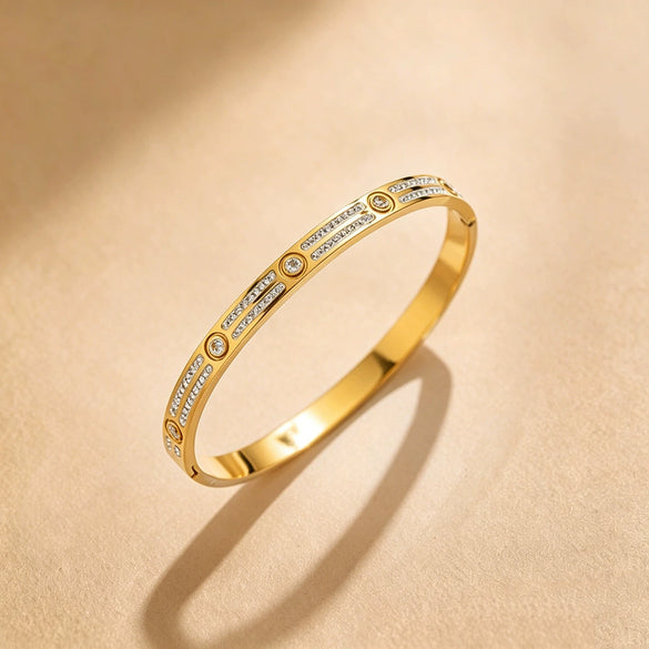 Wholesale Doublerow Full Diamond Clasp 18K Goldplated Titanium Steel Bracelet With Geometric Light Luxury Style And Polish Processing