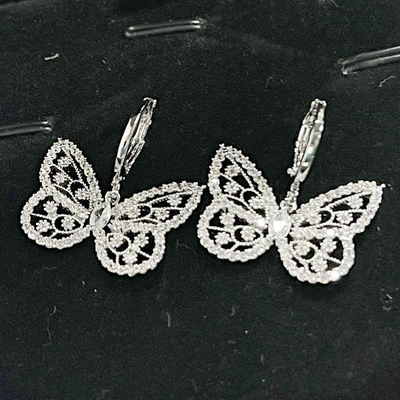 Wholesale Ear Buckle Copper Butterfly Bow Zircon Fashion Animals Style