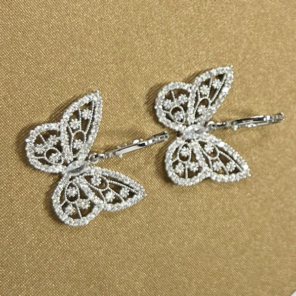 Wholesale Ear Buckle Copper Butterfly Bow Zircon Fashion Animals Style