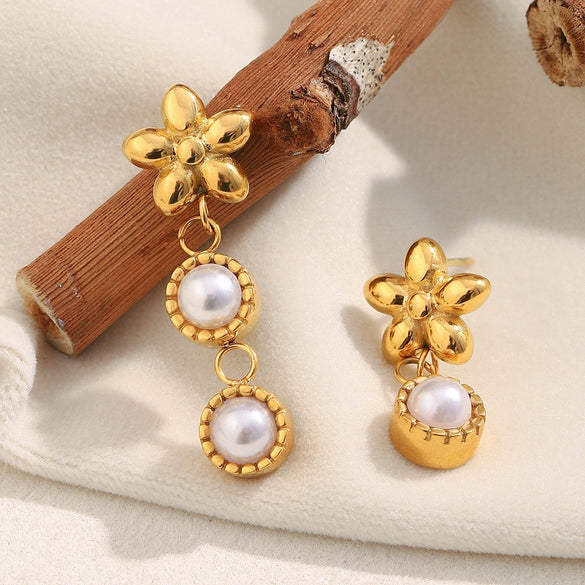Wholesale Ear Jewelry Stainless Steel 18K Gold Plated Asymmetric Flower Imitation Pearl Earrings