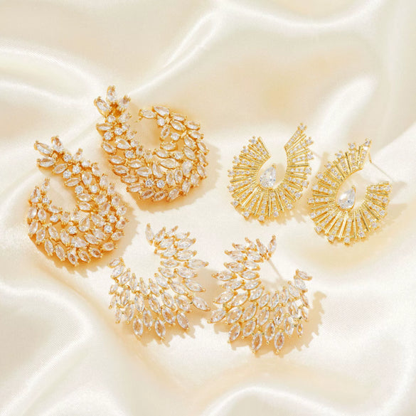 Wholesale Earrings Copper Inlaid Zircon Willow Leaf Asymmetrical Geometric Heart Flower Light Luxury Style Electroplating