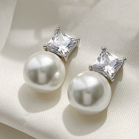 Wholesale Earrings Copper Minimalist Geometric Style Imitation Pearl Square Diamond For Women