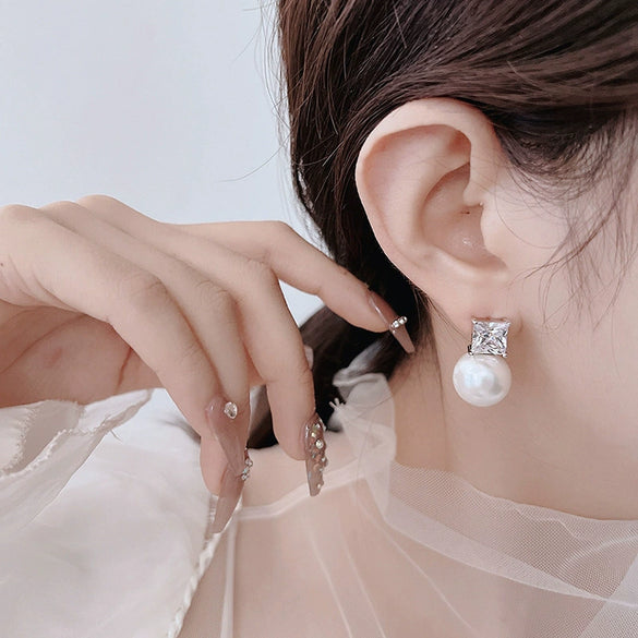 Wholesale Earrings Copper Minimalist Geometric Style Imitation Pearl Square Diamond For Women