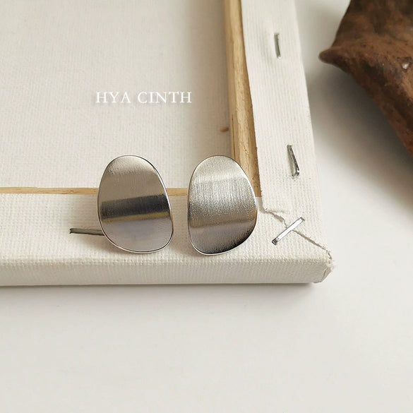 Wholesale Earrings Copper Plated With Real Gold Geometric Cshaped Minimalist Brushed Gold Style