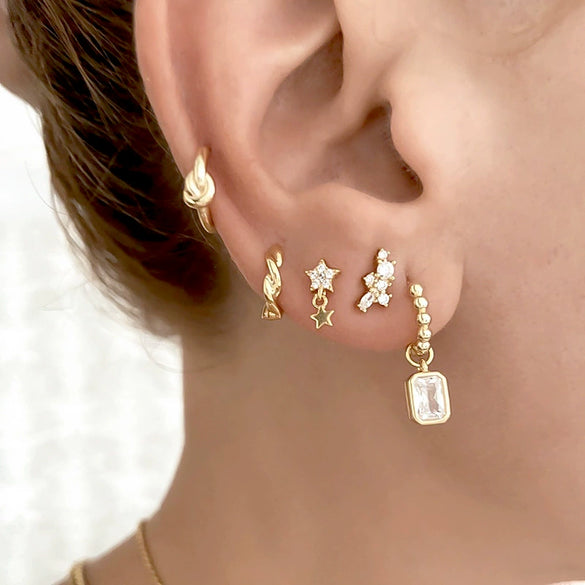 Wholesale Earrings Silver Needle Copper Geometric Square Zirconia Wave Women