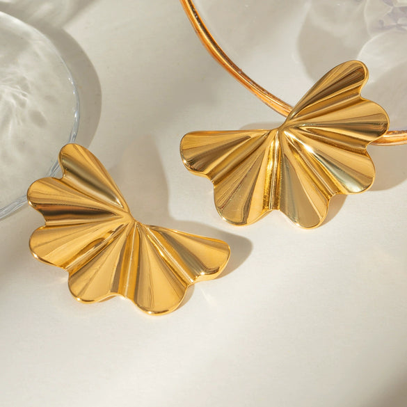 Wholesale Earrings Stainless Steel Geometric And Flower Retro Style Electroplated