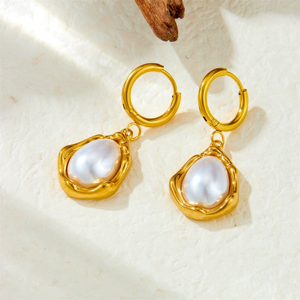 Wholesale Earrings Stainless Steel Gold Plated Retro Fashion Large Pearl Drop