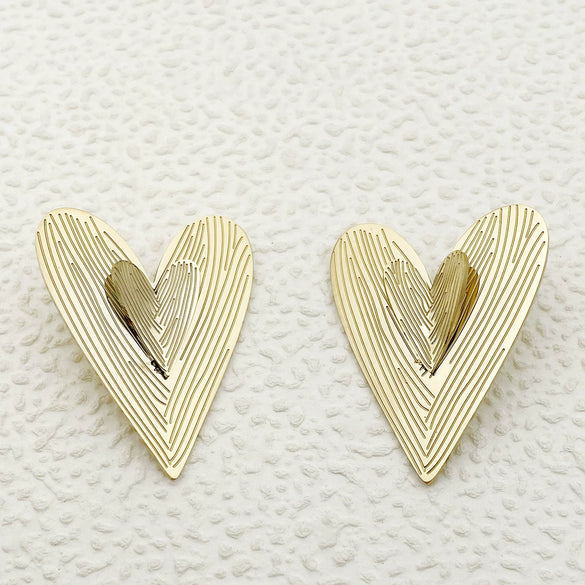 Wholesale Earrings Stainless Steel Heart Shape French Retro Style Electroplated