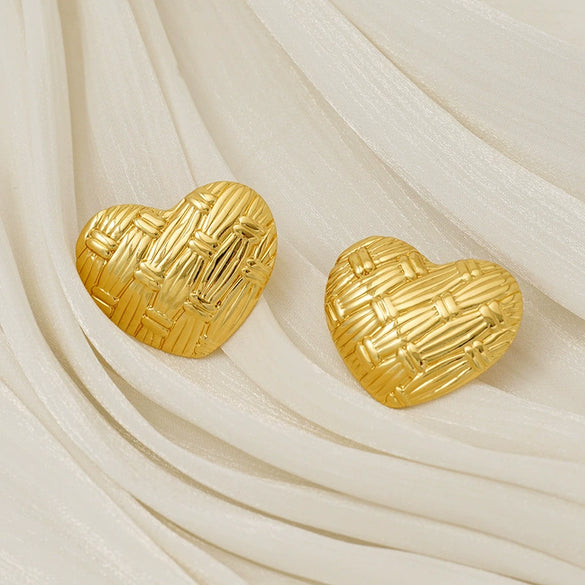 Wholesale Earrings Stainless Steel Heart Shape Water Plated Retro Style For Women