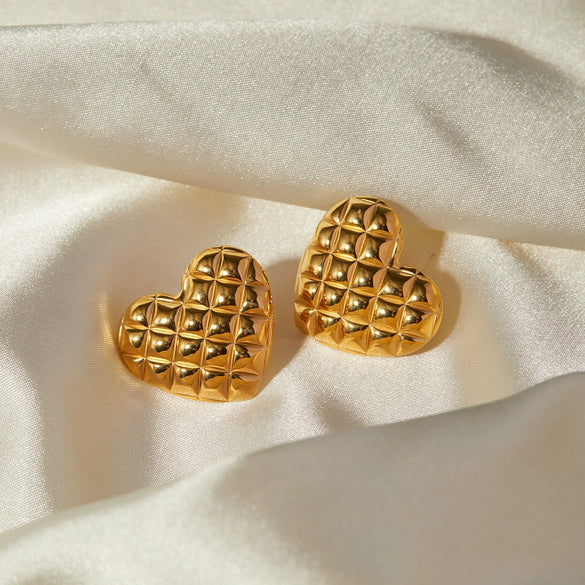 Wholesale Earrings Stainless Steel Heartshaped Diamond Pattern Electroplated For Women