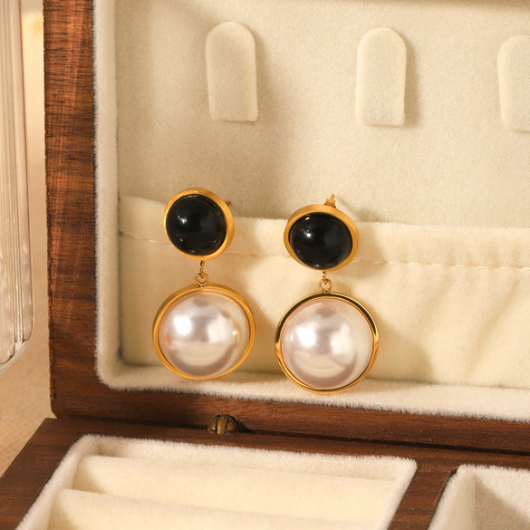 Wholesale Earrings Stainless Steel Luxury Retro Round Pearl Set