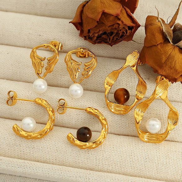 Wholesale Earrings 316L Stainless Steel Geometric Ripple Imitation Pearl C Shape Electroplating Design For Women