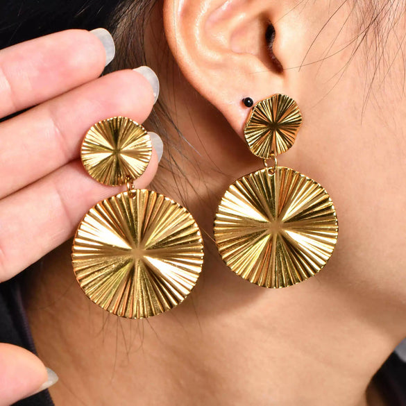 Wholesale Earrings Titanium Steel 18K Gold Plated Bow Tie Pattern Retro Style For Women