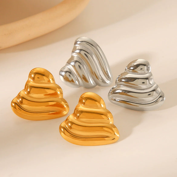 Wholesale Electroplated Geometric Heartshaped Stainless Steel Women's Earrings