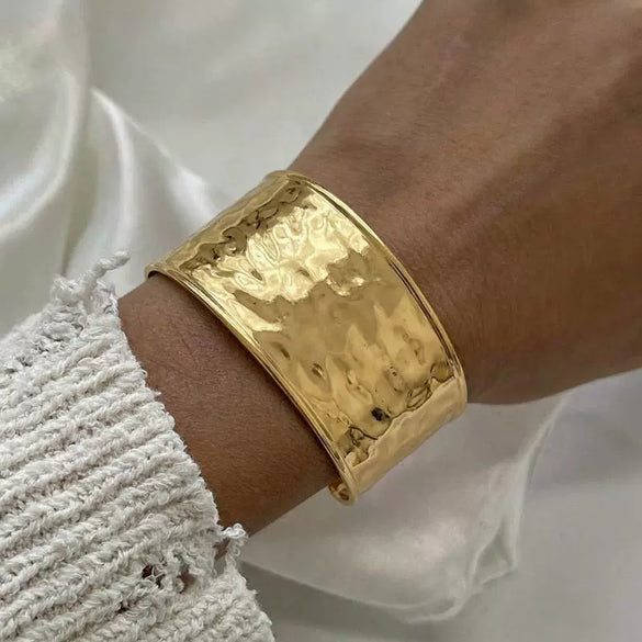 Wholesale Electroplated Geometric Light Luxury Stainless Steel Hammered Texture Open Bracelet Jewelry Accessories
