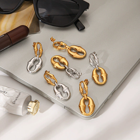 Wholesale Electroplated Geometric Oval Horseshoeshaped Stainless Steel Earrings For Women