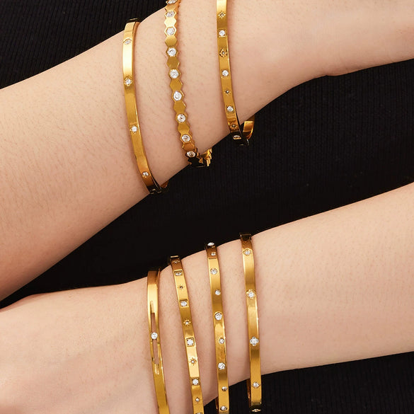 Wholesale Electroplated Geometric Stainless Steel Bracelet Set With Microinlaid Zircon And 18K Gold Plating