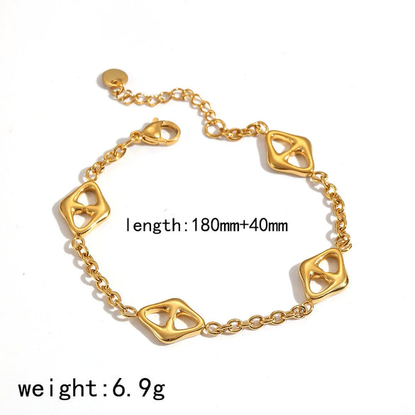 Wholesale Electroplated Geometric Stainless Steel Necklace And Bracelet Set Jewelry Accessories For Women