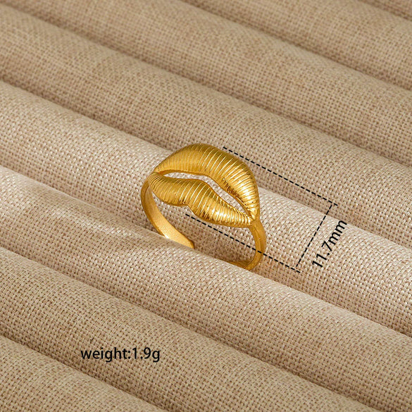Wholesale Electroplated Heart Shape Geometric Titanium Steel Open Ring For Women And Unisex Ins Style Jewelry