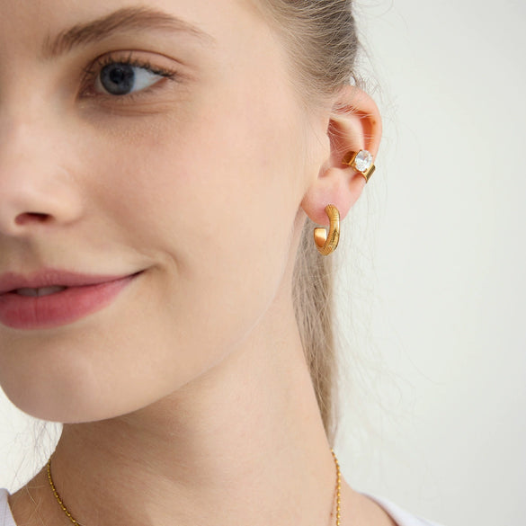 Wholesale Electroplated Stainless Steel Geometric Drop Shape Ear Clips For Women Luxury Jewelry Minimalist Elegant Design
