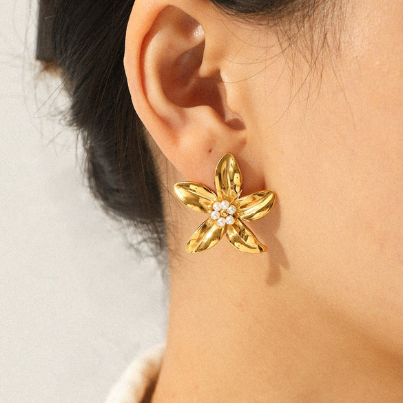Wholesale Electroplated Stainless Steel Geometric Flower Stud Earrings For Women