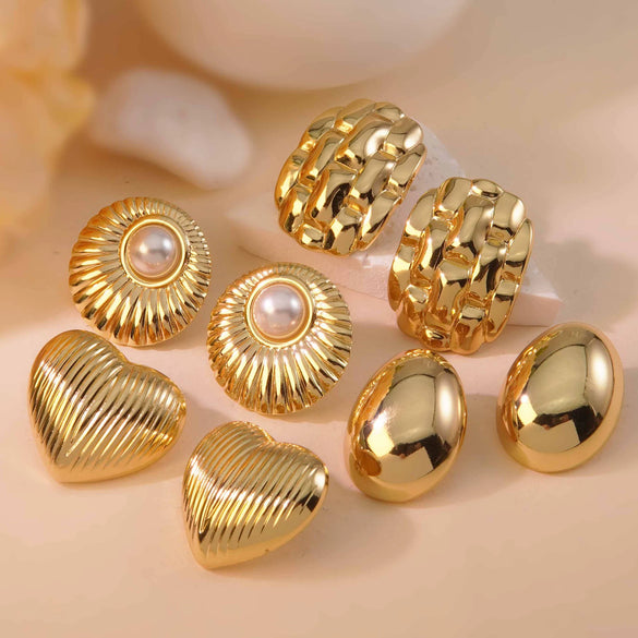 Wholesale Electroplated Stainless Steel Women's Earrings With Heart Shape And Geometric Pattern Glossy Plaid Love Thread Polish Finish