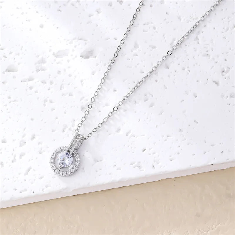 Wholesale Elegant Cute Luxurious Circle 304 Stainless Steel Copper Plating Inlay Rhodium Plated Zircon Pendant Necklace