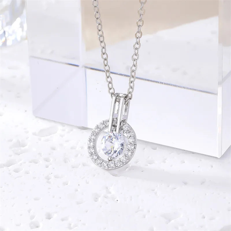 Wholesale Elegant Cute Luxurious Circle 304 Stainless Steel Copper Plating Inlay Rhodium Plated Zircon Pendant Necklace