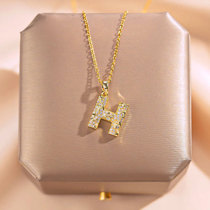 304 Stainless Steel Copper 18K Gold Plated Elegant Cute Streetwear Inlay Rabbit Flower Butterfly Shell Zircon Pendant Necklace