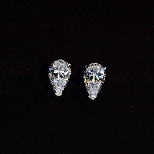 Wholesale Elegant Drop Shaped Simple Light Luxury Copper Earrings For Women