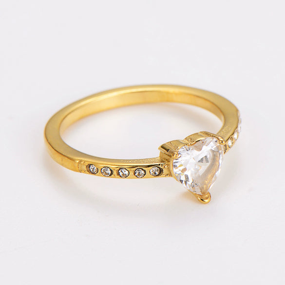 Wholesale Elegant Electroplated Stainless Steel Heart Shape Inlaid Zircon Colored Diamond Ring For Women