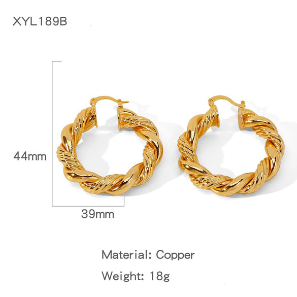 Wholesale Elegant Geometric Copper Electroplated Women's Earrings