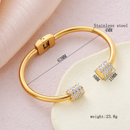 Wholesale Elegant Geometric Stainless Steel Zircon Bangle