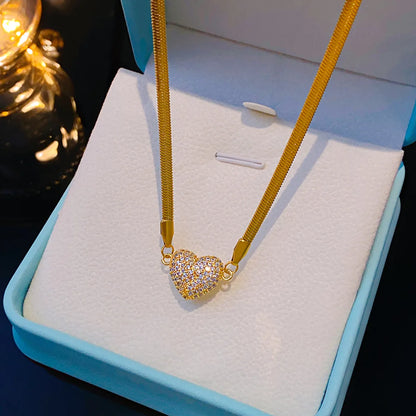 Wholesale Elegant Heart Shape 304 Stainless Steel Copper Plating Inlay 18K Gold Plated K Gold Plated Zircon Pendant Necklace