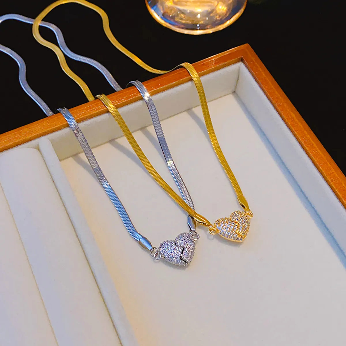 Wholesale Elegant Heart Shape 304 Stainless Steel Copper Plating Inlay 18K Gold Plated K Gold Plated Zircon Pendant Necklace