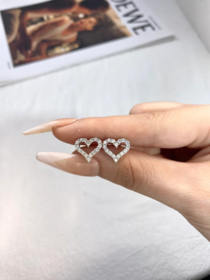 Wholesale Elegant Heart Shape Sterling Silver Plating Inlay Moissanite Ear Studs