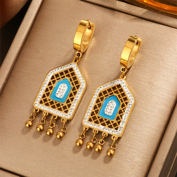 Wholesale Elegant Imitation Pearl Stud And Ear Clip Earrings For Women With Flower And Constellation Patterns Electroplated