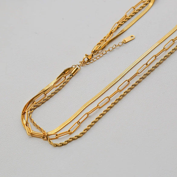 Wholesale Elegant Ins Style Geometric Stainless Steel Electroplated Multilayer Clavicle Chain Necklace For Women