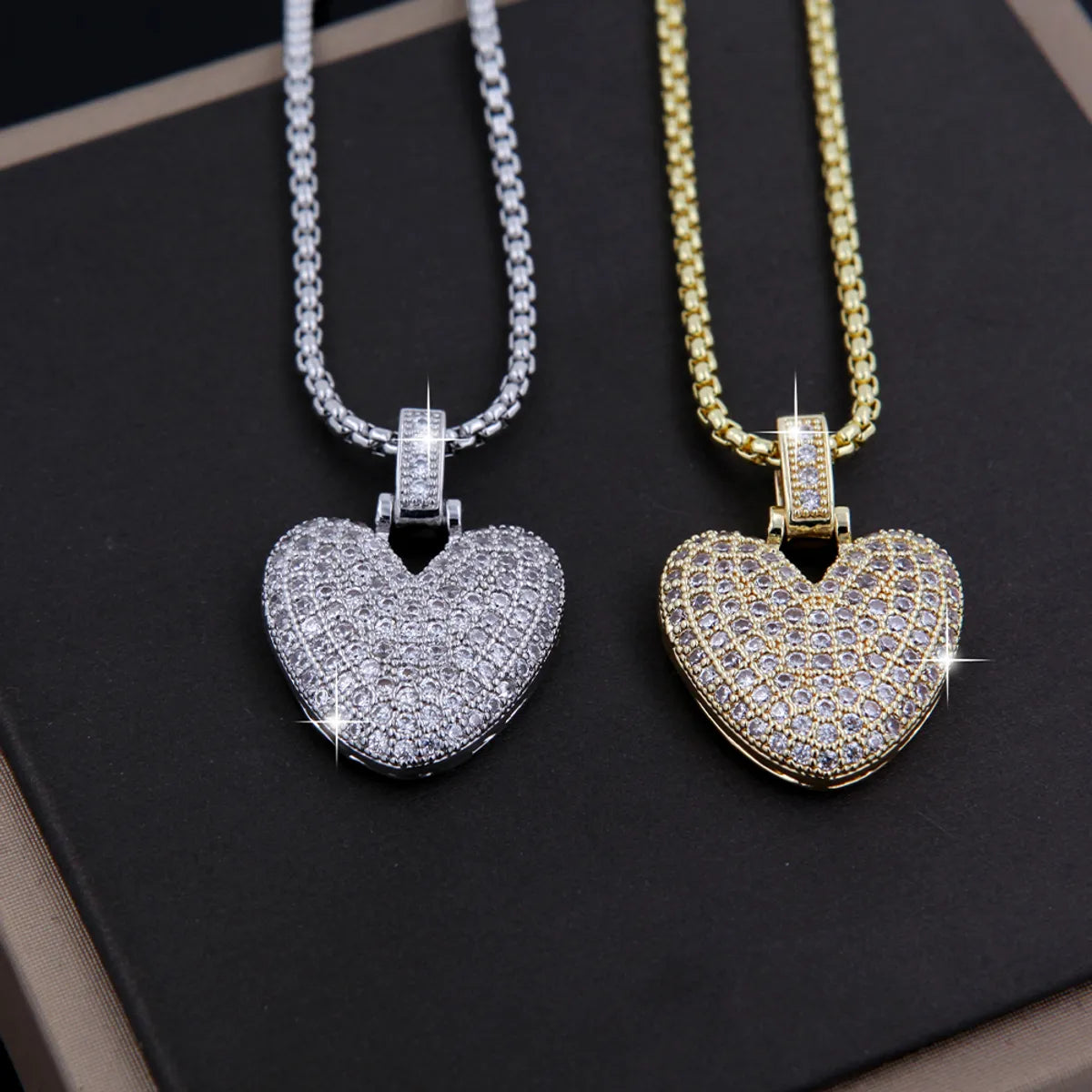 Wholesale Elegant Lady Heart Shape Copper Inlay 18K Gold Plated White Gold Plated Zircon Pendant Necklace